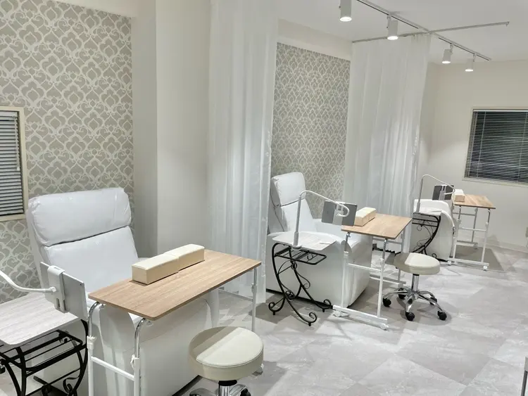 ネイルサロンcourageの内観・外観1