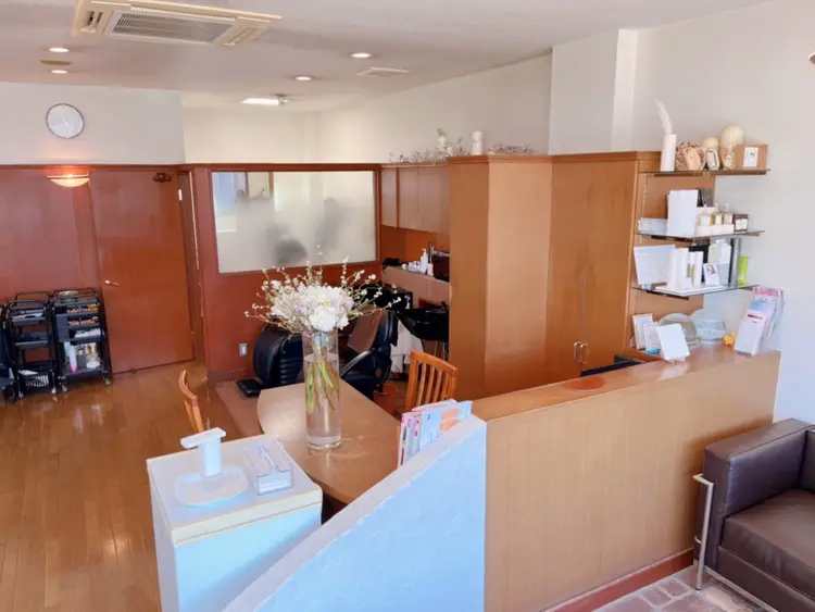 hair＆make SENSEの内観・外観3