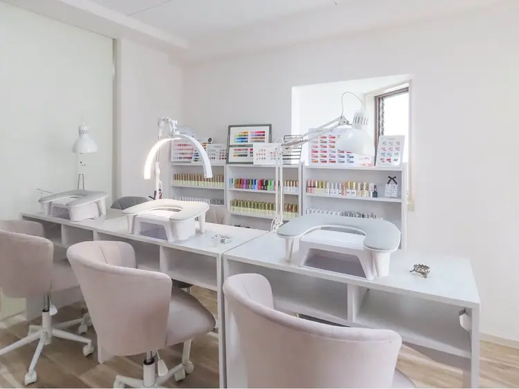 T•Lee Nailsalonの内観・外観2
