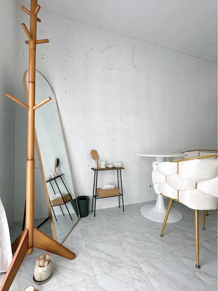 NineTailsの内観・外観2