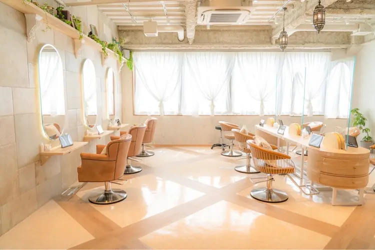 ボンドストーリーノヴァの内観・外観2