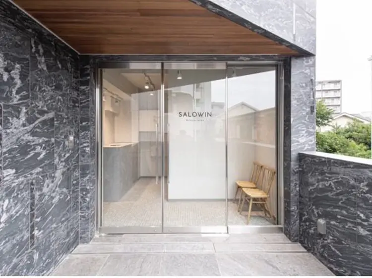 SALOWIN 大宮 crestの内観・外観2