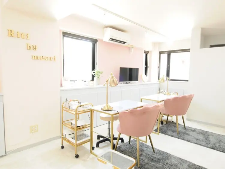 リティーバイメルシーの内観・外観2