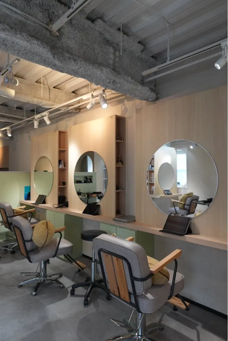 uneの内観・外観3