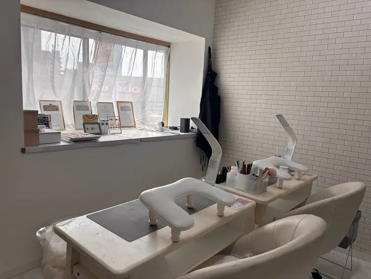 EN_NAIL富田林店の内観・外観1