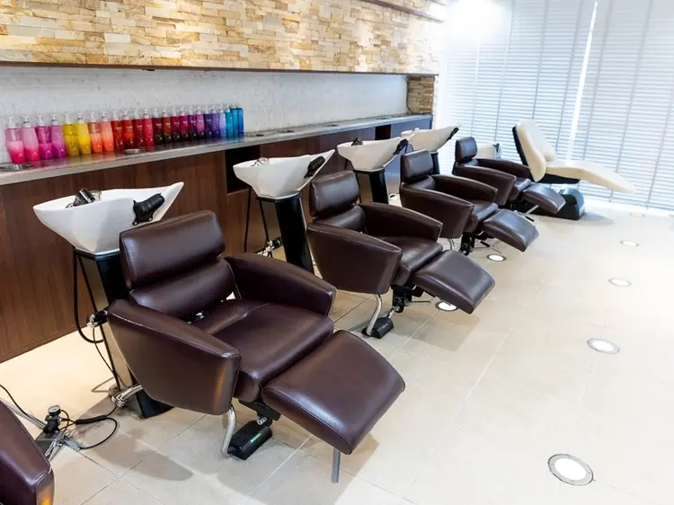 美容室Fab千葉店の内観・外観3