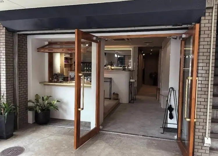 LAJITTOの内観・外観1