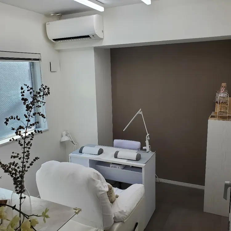 MOM 原宿店の内観・外観1