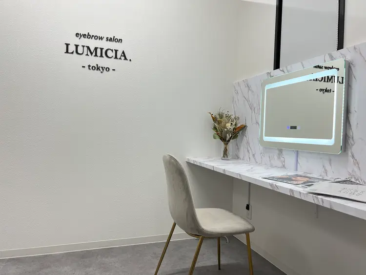 アイブロウサロン LUMICIA. -TOKYO- 福岡博多駅前店【眉毛専門店】の内観・外観2