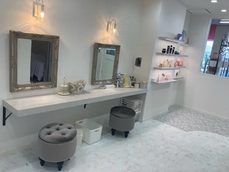 メナードフェイシャルサロン泉ヶ丘駅前の内観・外観2