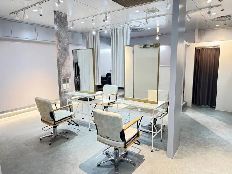 hair salon WAVEの内観・外観1