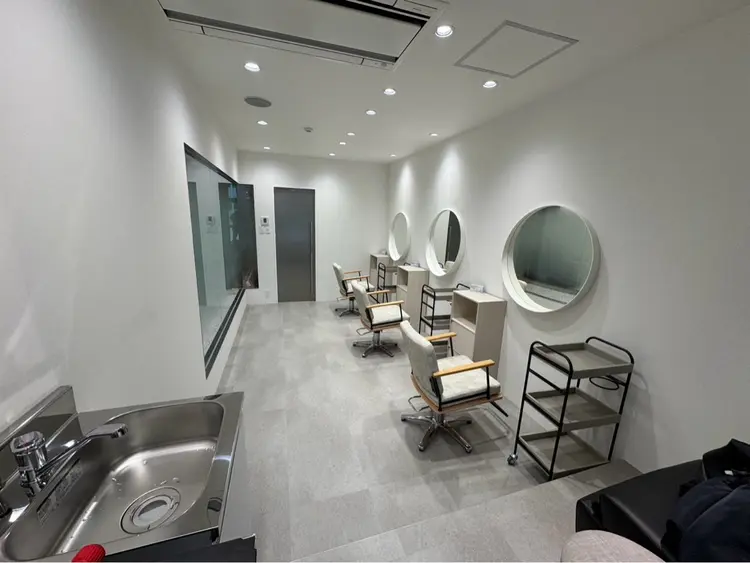 髪質改善 HALO hair salon【ヘイロー】の内観・外観2