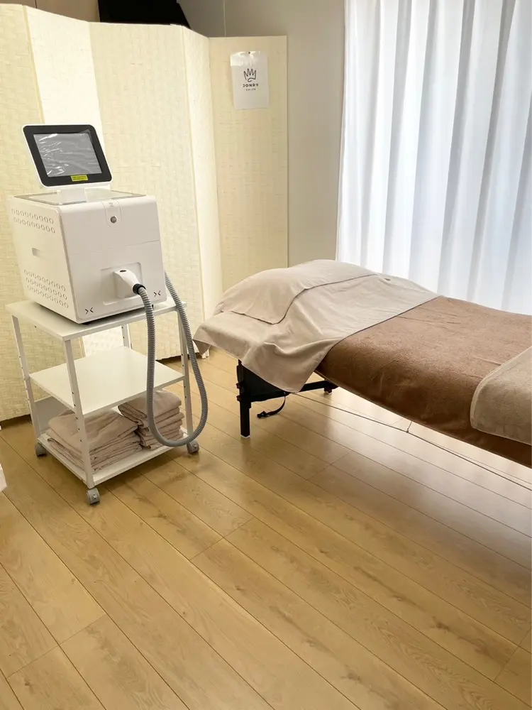 JONRYの内観・外観1