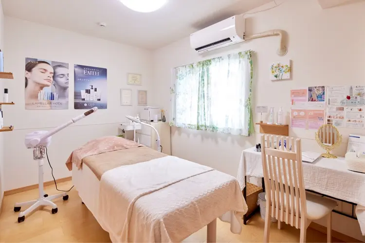 毛穴ケア・ヘッドスパサロンSHINY(シャイニー)の内観・外観3