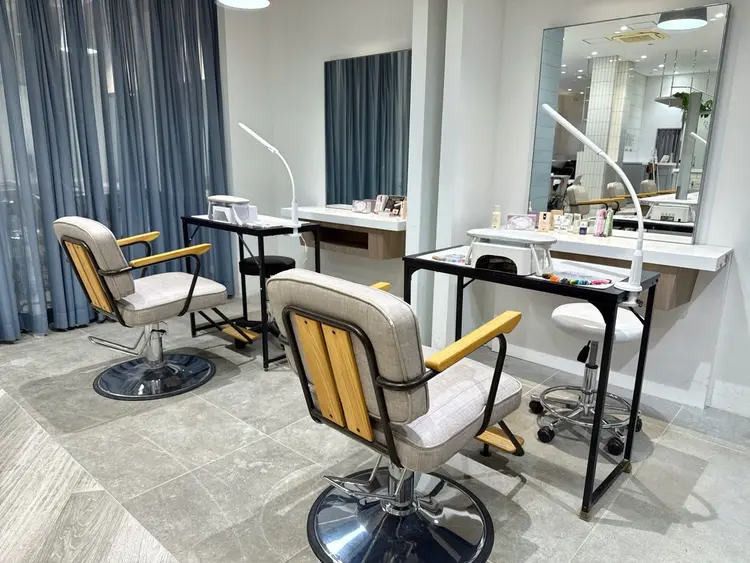 EARTH coiffure beaute 熊谷店の内観・外観2