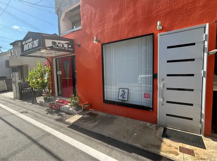 カットスタジオケンの内観・外観1