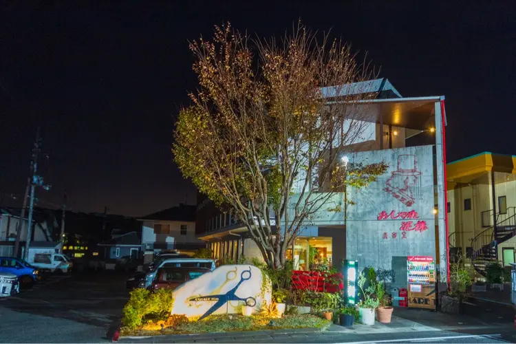 oshare tom (スタイリスト)の内観・外観1