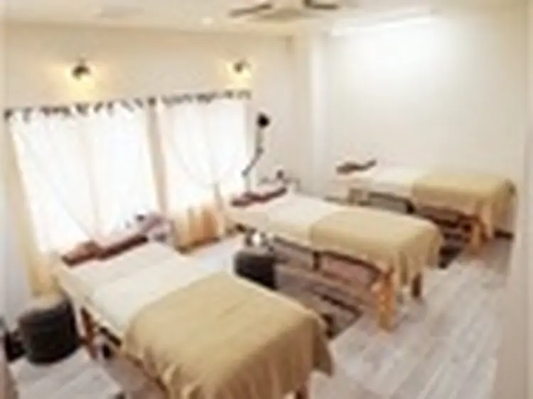 SUGAR川崎店の内観・外観1