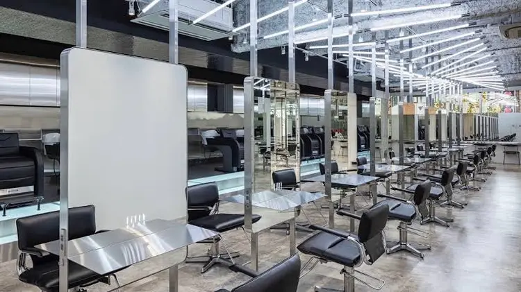 fifth PARK メンズサロン【フィフス パーク】【1月15日NEW OPEN】の内観・外観3