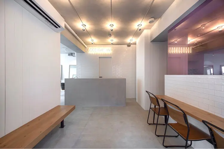 GOOD DAY HAIR 下北沢の内観・外観1