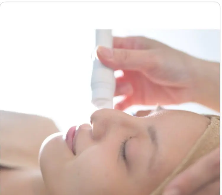 【医療提携】幹細胞艶玉ハーブピーリング glowの内観・外観3