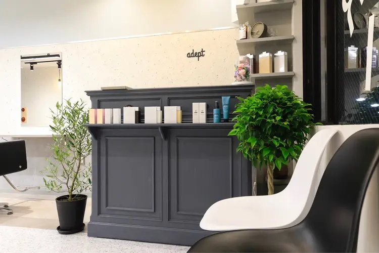 adept北千住店の内観・外観2