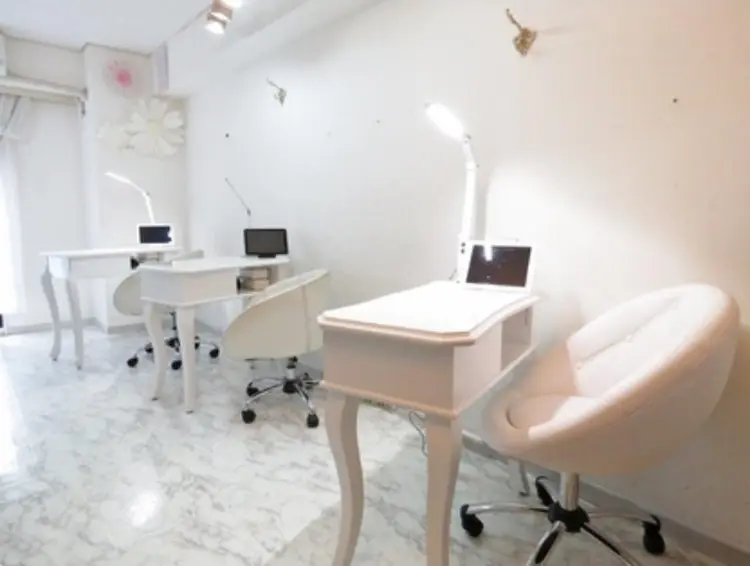 ネイルサロン VIXIAの内観・外観1