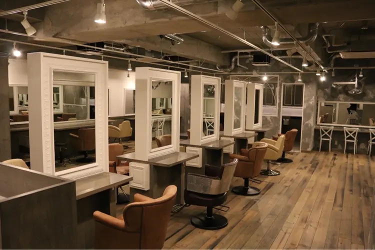 HAIR SALON M 川越店の内観・外観1