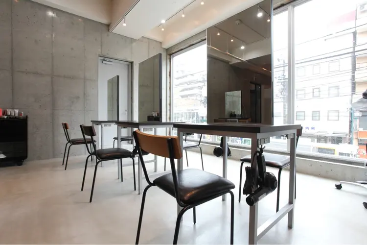 LIBERTY-A 西大島店の内観・外観1