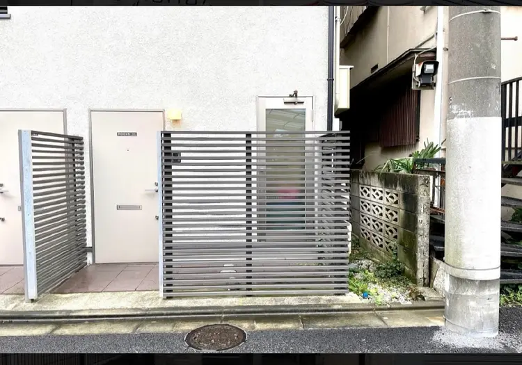 ひざ専門くわじま整体の内観・外観2