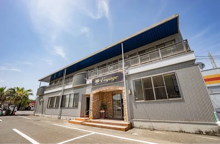 フローリア/鹿屋店の内観・外観1