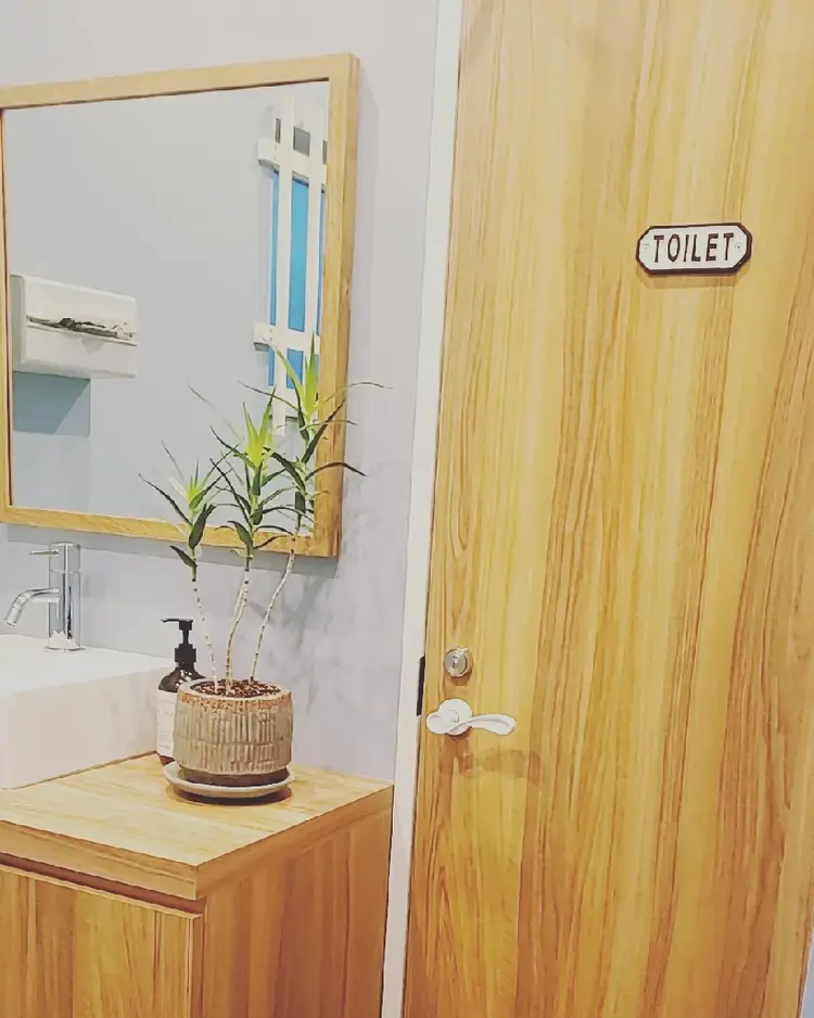 Latika eyelashの内観・外観2