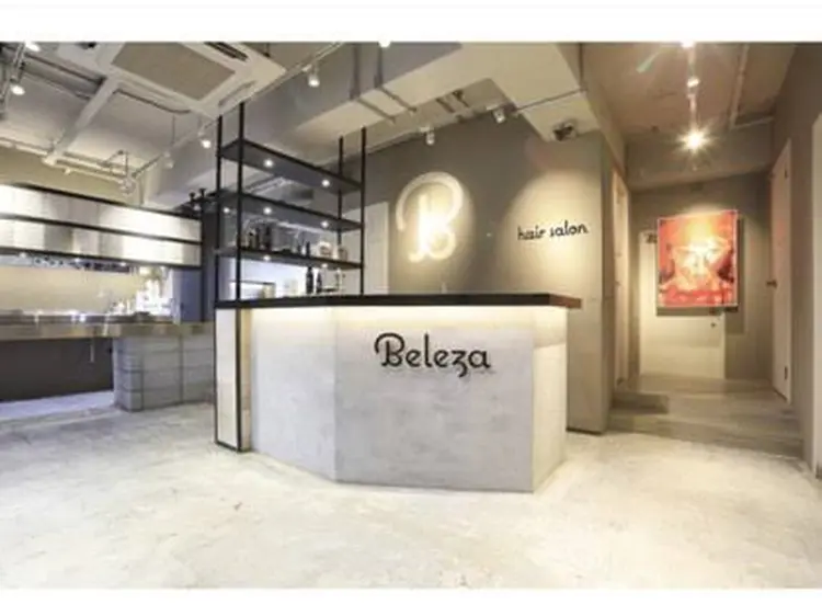 SALOWIN KITAYA PARK前の内観・外観1