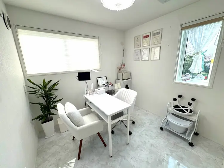 ネイルサロンラスクの内観・外観1