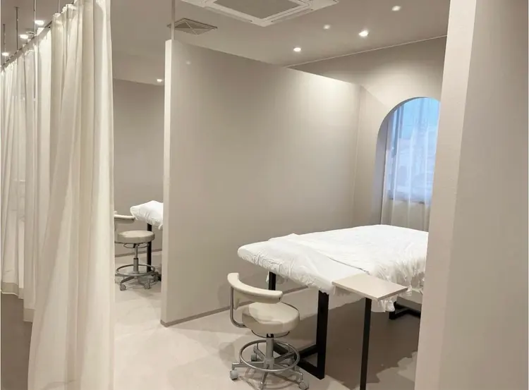 eyedeal beauty laboratoryの内観・外観2