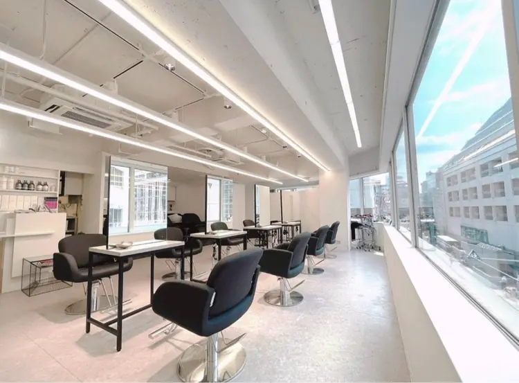 PELEの内観・外観3