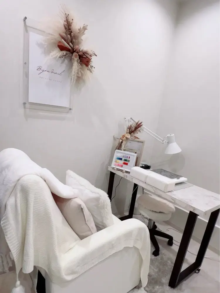 Bijou 8  nailの内観・外観1