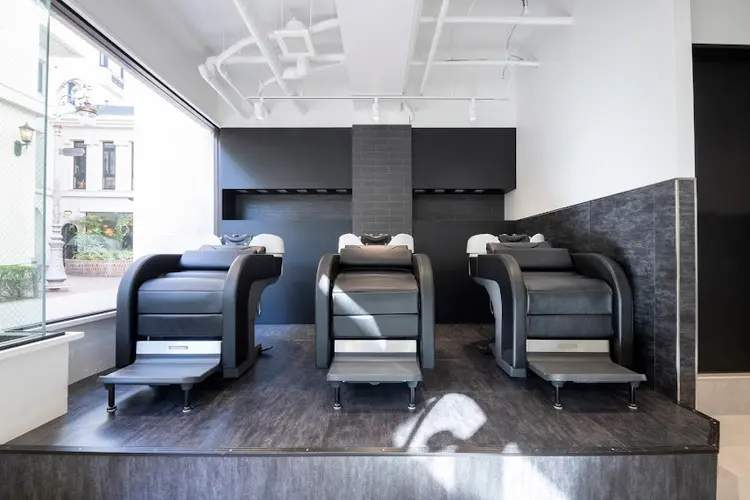 DX SHARE SALON 原宿店の内観・外観3