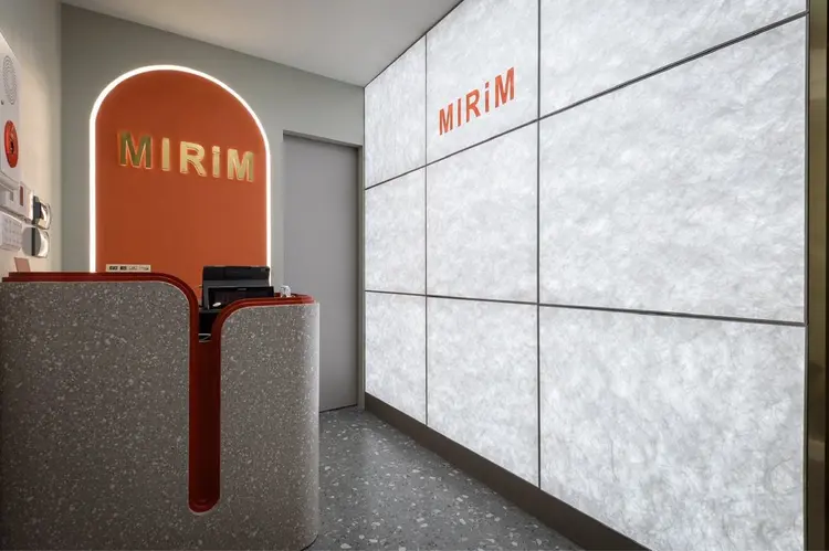 MIRIMの内観・外観1