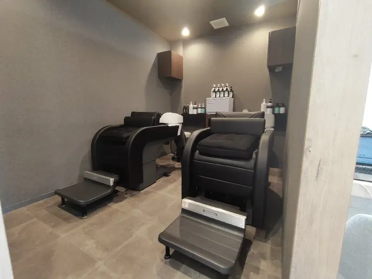 オーガニックカラー&トリートメントスパ専門 SEN(せん)富士見台店の内観・外観2