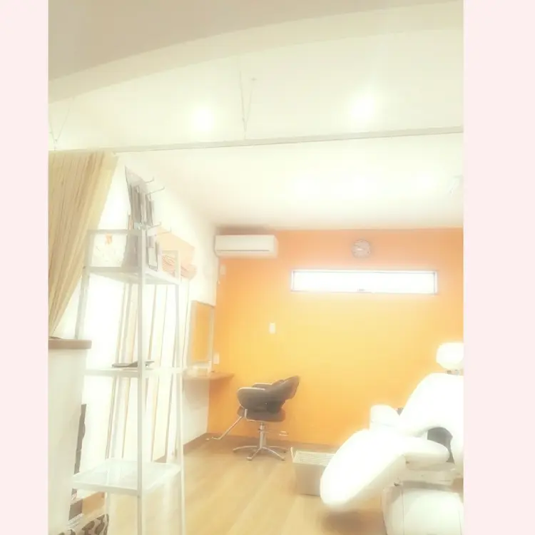 まつげやの内観・外観2