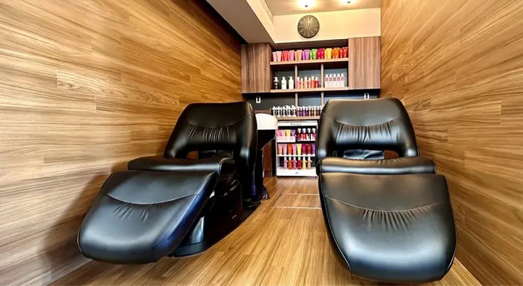 個室 髪質改善サロン　BEKKAN by youres hair  新宿【ベッカン】の内観・外観3