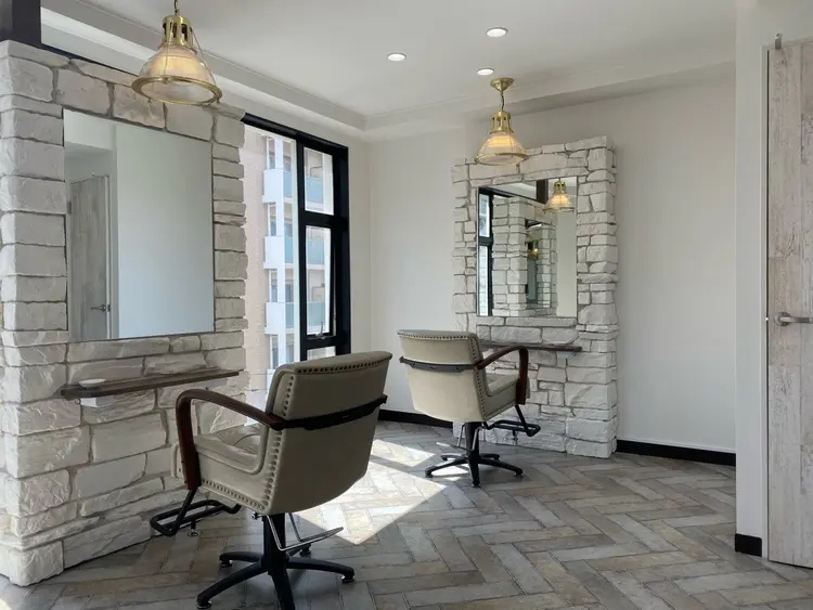 ヘアーメイクluciaの内観・外観3