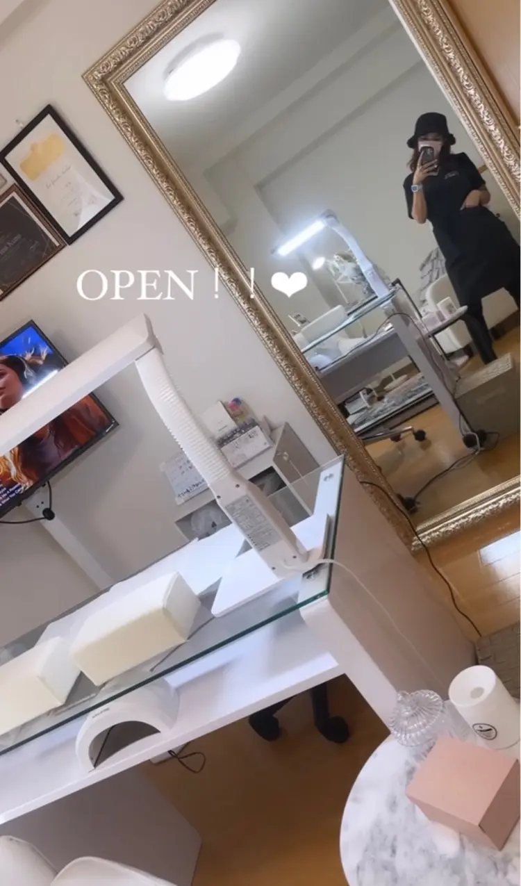 NailSalon CREA【ネイルサロン クレア】の内観・外観1