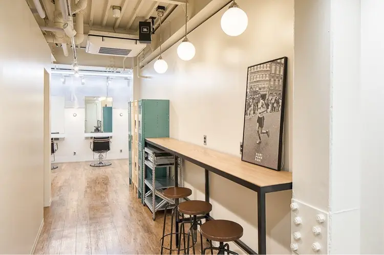 PISM 銀座の内観・外観2