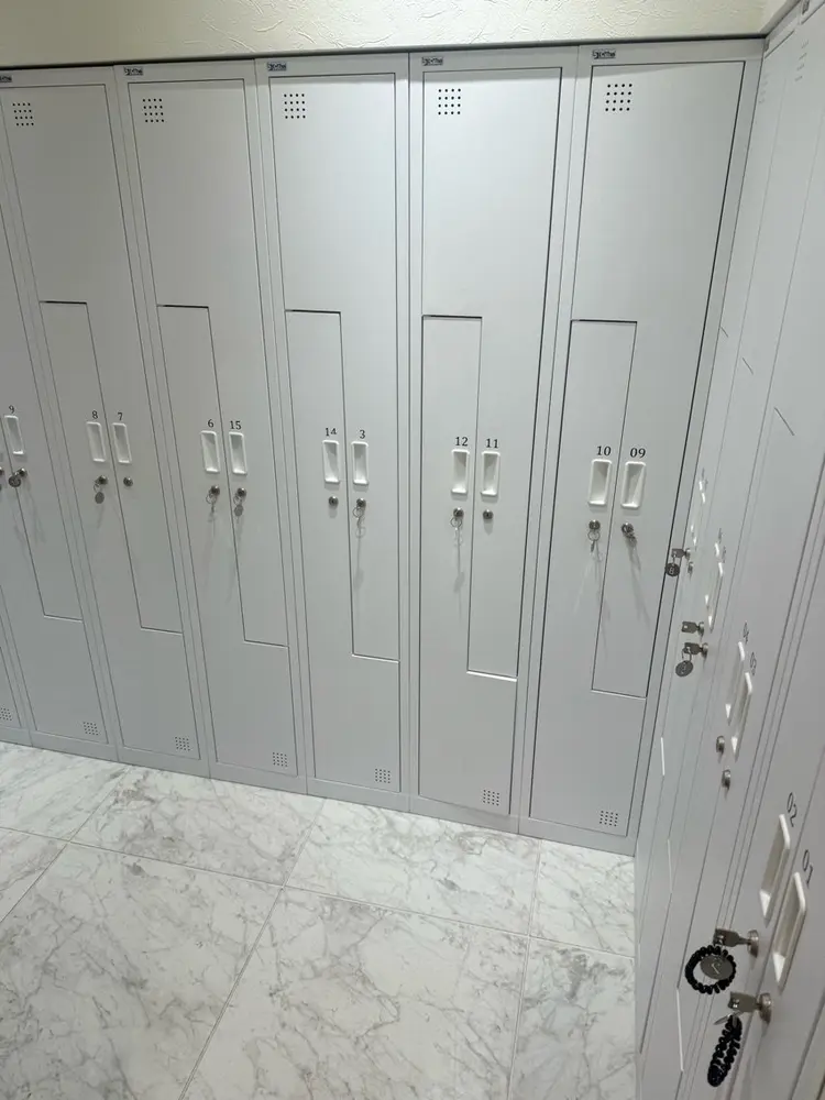 SALOWIN千葉suite店の内観・外観2