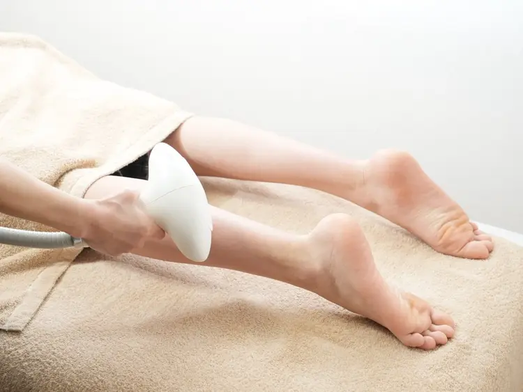 reni（レニ）の内観・外観2