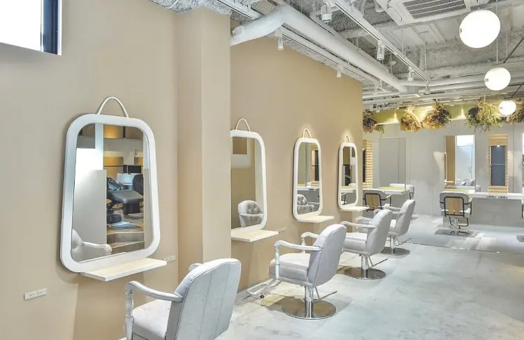 fizelle福島店の内観・外観2