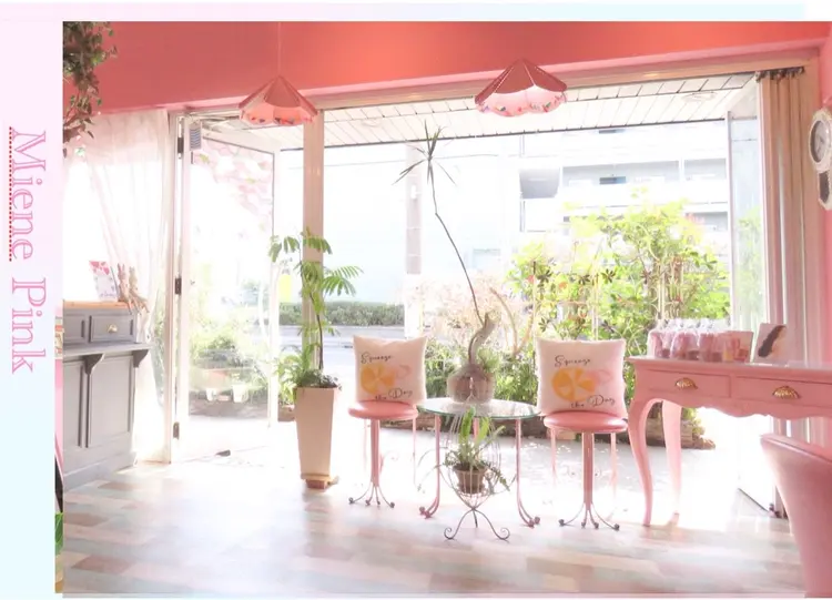 MienePinkの内観・外観1