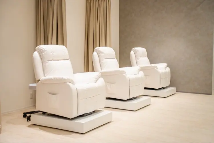 kiki by eyelash＆eyebrowの内観・外観2